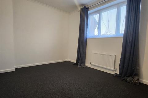 undefined, Springwood Crescent, Edgware - INVESTMENT OPPORTUNITY