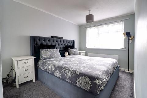 5 Spreadoaks Drive, Stafford, ST17 4RP