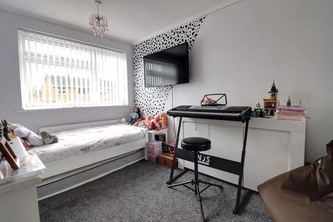 5 Spreadoaks Drive, Stafford, ST17 4RP