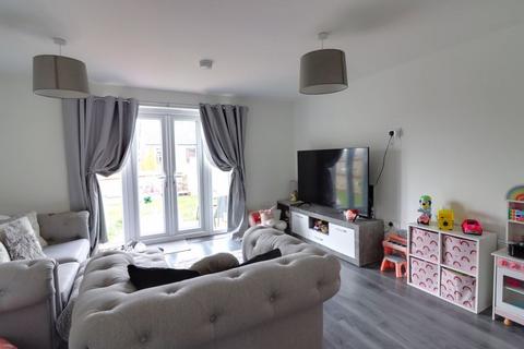 3 bedroom semi-detached house for sale, Middleham Avenue, Stafford ST16