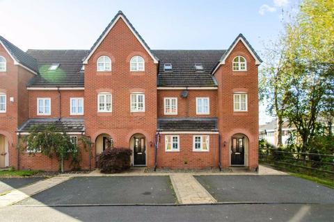 3 bedroom townhouse for sale, Weaves Close, Walsall WS6