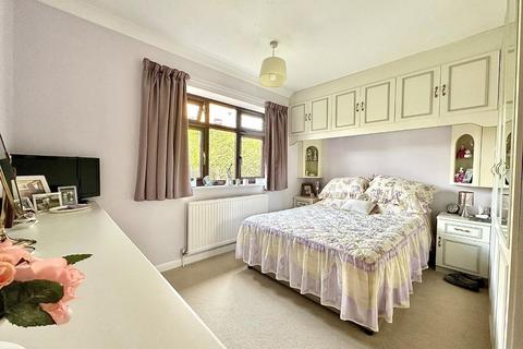 3 bedroom detached bungalow for sale, Whistlets Close, West Hunsbury, Northampton NN4