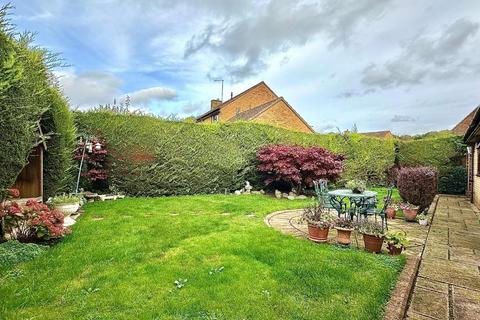 9 Whistlets Close, Northampton, NN4 9XB