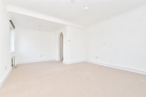 3 bedroom ground floor flat for sale, Plough Lane, West Purley, Surrey