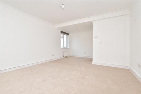 3 bedroom ground floor flat for sale, Plough Lane, West Purley, Surrey