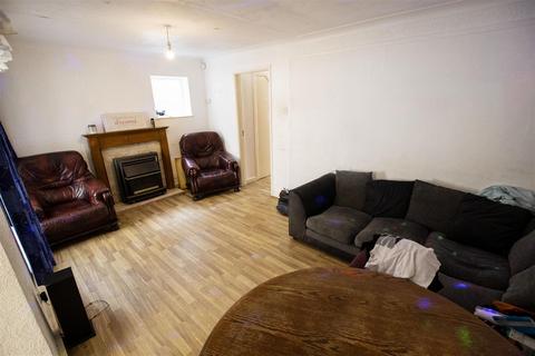 3 bedroom house to rent, Lodge Hill Road, Birmingham B29