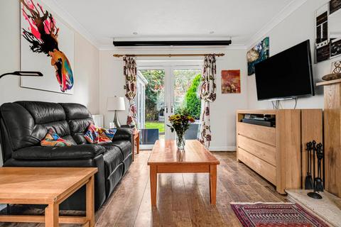 11 Bishops Orchard, East Hagbourne, Didcot, OX11 9JS