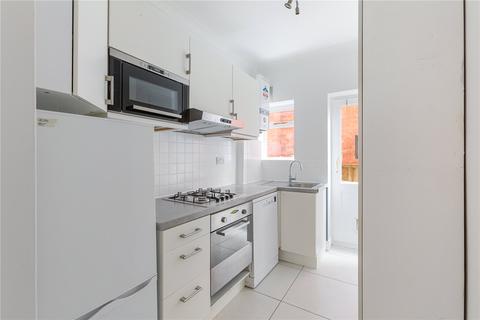 3 bedroom apartment for sale, Gleneldon Road, London, SW16