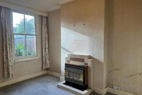 119 Frant Road, Thornton Heath, CR7 7JX