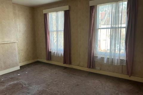 119 Frant Road, Thornton Heath, CR7 7JX