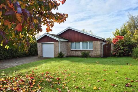 3 bedroom detached bungalow for sale, Green Lane Crescent, Yarpole, Herefordshire, HR6 0BQ