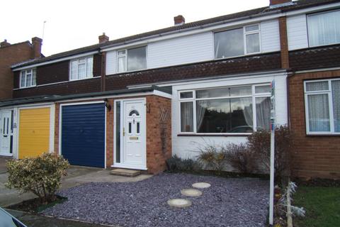 3 bedroom terraced house to rent, Gordon road, Windsor, SL4