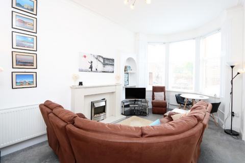 2 bedroom flat to rent, Hotspur Street, Glasgow, Glasgow City, G20