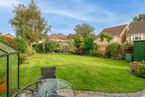 5 bedroom detached house for sale, Foxglove Walk, Worthing, West Sussex, BN13