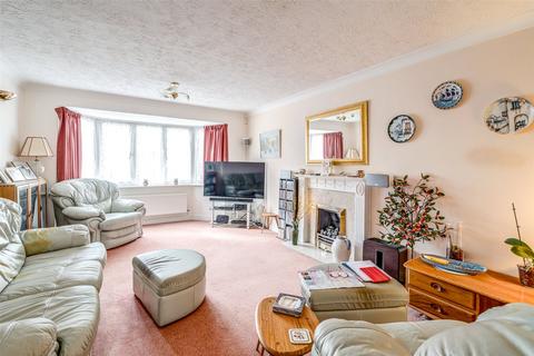 5 bedroom detached house for sale, Foxglove Walk, Worthing, West Sussex, BN13