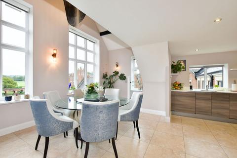 3 bedroom apartment for sale, Marlborough Drive, Bushey WD23