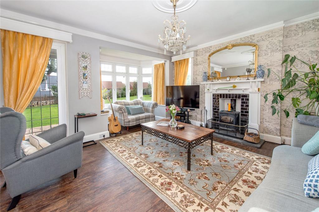 Jeffreys Way, Taunton, Somerset, TA1 8 bed detached house for sale £