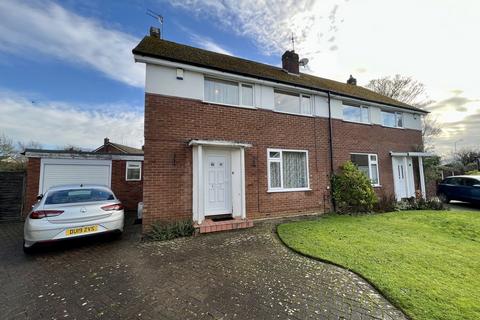 3 bedroom semi-detached house to rent, Willow Drive, Wilmslow, SK9 3DR