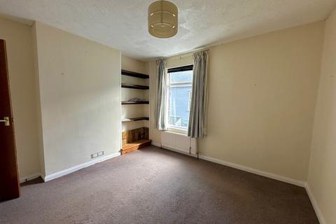 2 bedroom end of terrace house for sale, North Barrack Road, Walmer, Deal, CT14