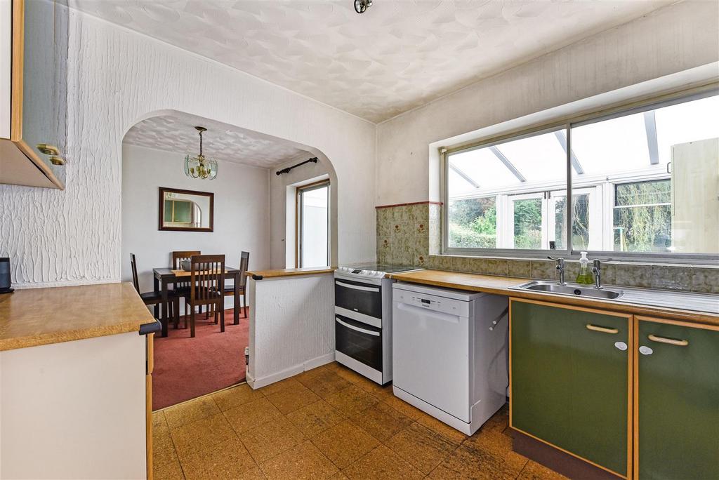 Kitchen to Diner.jpg