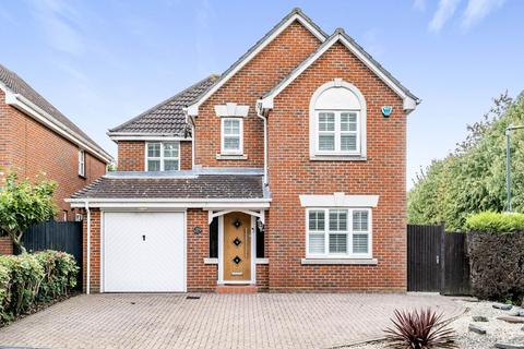 5 bedroom detached house for sale, Cagney Close, Wainscott, Rochester