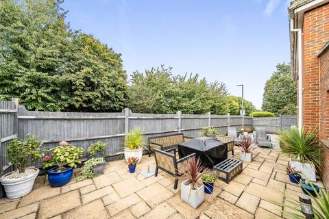 24 Cagney Close, Wainscott, Rochester, ME3 8AY
