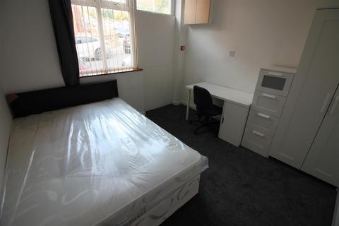 5 bedroom house to rent, Raven Road, Headingley, Leeds