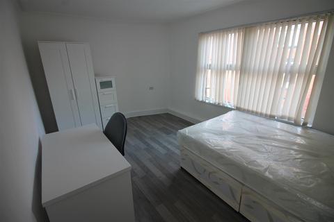 5 bedroom house to rent, Raven Road, Headingley, Leeds