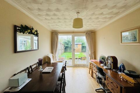 24 Bush Bach, Nantybwch, Tredegar, NP22 3SR