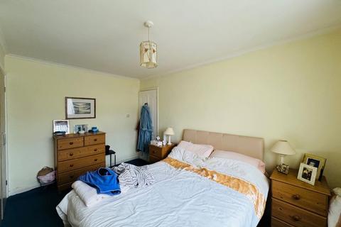 24 Bush Bach, Nantybwch, Tredegar, NP22 3SR