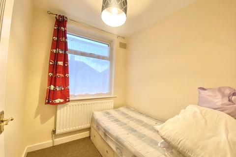 4 bedroom house to rent, Farrance Road, Chadwell Heath RM6