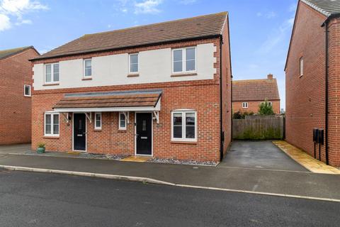 3 bedroom semi-detached house for sale, Norway Close, Leigh Sinton , Malvern, WR13 5FE