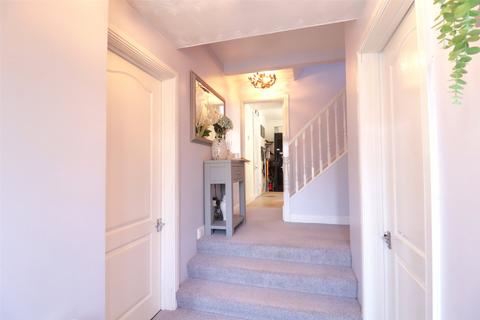 13a Bicclescombe Park Road, Ilfracombe, EX34 8EU