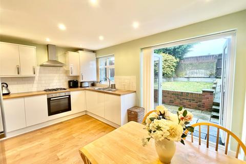 39 Aldsworth Close, Gateshead, NE9 7PF