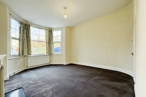 1 bedroom apartment to rent, Loampit Hill, London SE13