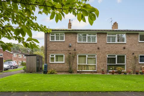 undefined, Warwick Gardens, Surrey KT7