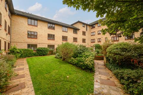 2 bedroom apartment for sale, Griffiths Road, London SW19