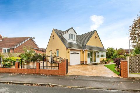 4 bedroom bungalow for sale, Ashwood Drive, Morley LS27