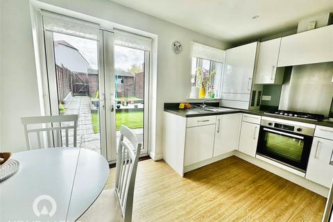 98 Ellingham View, Dartford, DA1 5SZ