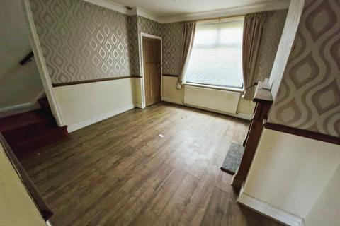 2 bedroom end of terrace house for sale, Wallace Lane, Greater Manchester WN1