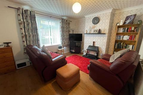 3 bedroom semi-detached house for sale, Nansen Close, Manchester M32