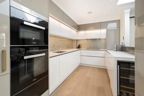 4 bedroom flat to rent, Morpeth Terrace, London, SW1P