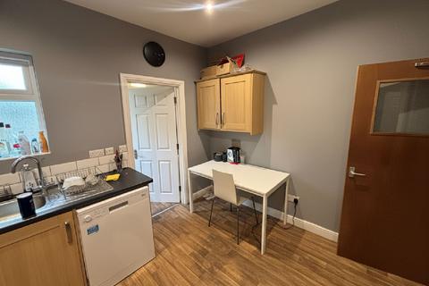 undefined, Nottingham NG7