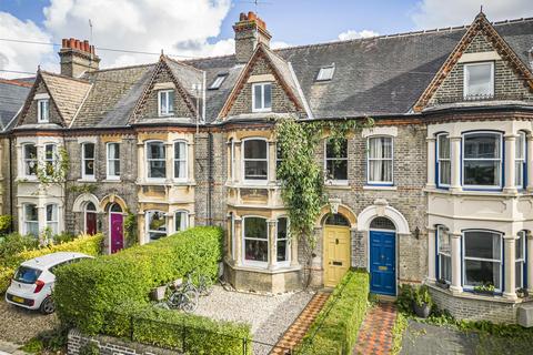 4 bedroom townhouse for sale, St. Barnabas Road, Cambridge CB1