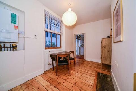 1 bedroom flat to rent, Pullens Building, Peacock Street, Kennington, London