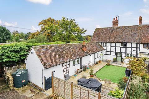 4 bedroom end of terrace house for sale, Court Cottages, Upper End, Birlingham, Pershore, Worcestershire