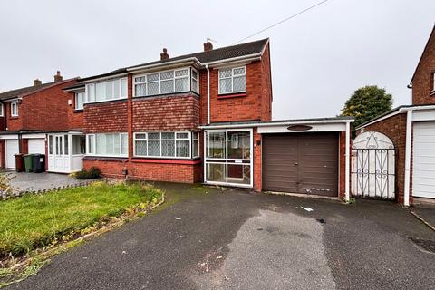 3 bedroom semi-detached house for sale, Simmonds Road, Bloxwich, Walsall, WS3