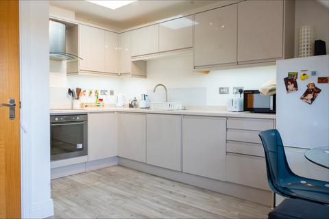 2 bedroom penthouse for sale, High Street, Egham TW20