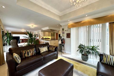 4 bedroom detached house for sale, Mount View, Merthyr Tydfil CF47