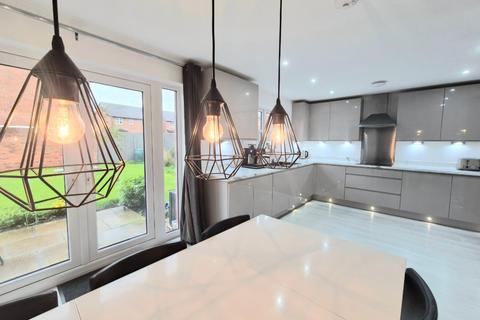 30 Haydock Drive, Carlisle, CA2 4QY
